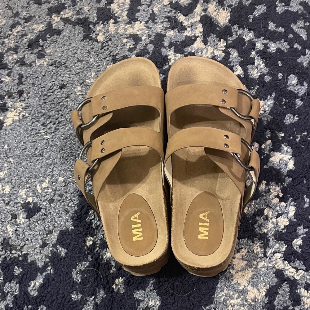 NWOT MIA Women's Brown Slide Sandals